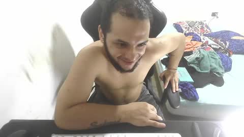 Marvin Santiago online show from April 21, 2026, 5:14 am