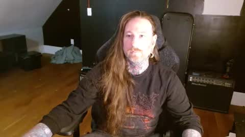 Snapshot of longhair021 chatting on December 5, 2024, 4:53 am longhair online show from December 5, 2024, 4:53 am