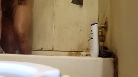 longonetexas online show from April 25, 2026, 11:46 am