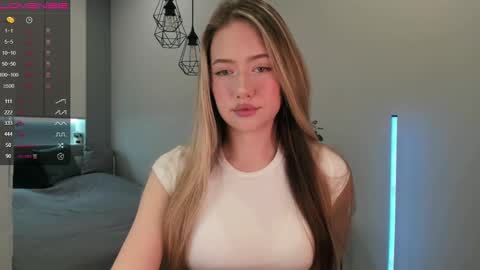 Eva online show from February 14, 2025, 3:47 pm