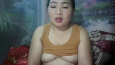 Snapshot of lonna_baby chatting on June 15, 2026, 2:41 pm lonna_baby online show from June 15, 2026, 2:41 pm