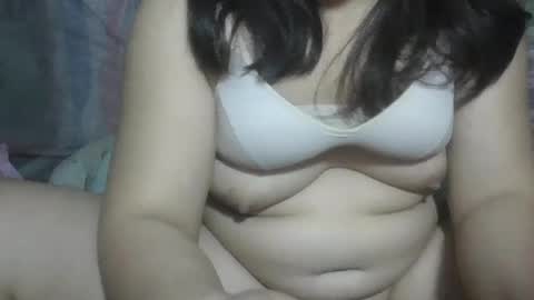 Snapshot of lonna_baby chatting on July 1, 2026, 3:34 pm lonna_baby online show from July 1, 2026, 3:34 pm