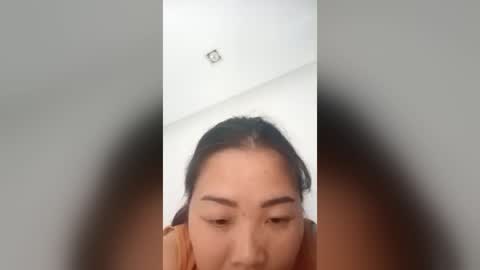 Snapshot of lonna_baby chatting on July 8, 2026, 7:13 am lonna_baby online show from July 8, 2026, 7:13 am