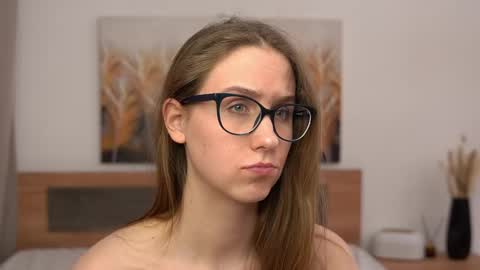 Hanna online show from March 8, 2025, 1:50 am