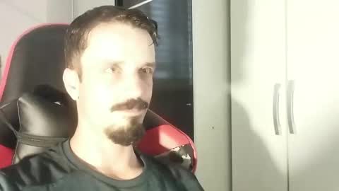 Lucas online show from December 29, 2024, 1:38 pm