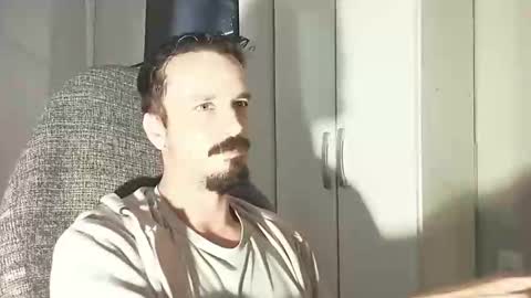 Lucas online show from November 24, 2025, 12:27 pm