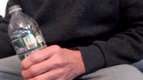 looking469 online show from April 11, 2026, 1:26 pm