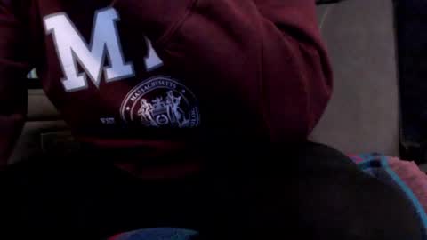 looking469 online show from April 22, 2026, 4:41 pm