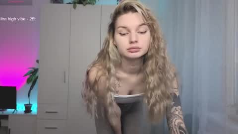 Snapshot of lookluna chatting on May 4, 2026, 3:57 am Luna online show from May 4, 2026, 3:57 am