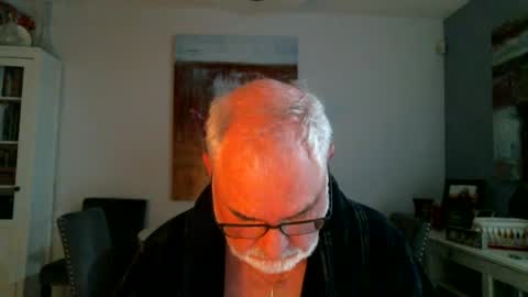 Snapshot of loop102 chatting on September 28, 2025, 3:56 am loop102 online show from September 28, 2025, 3:56 am