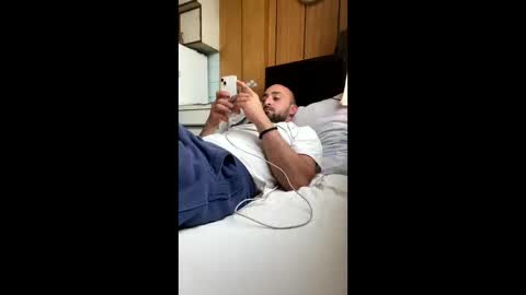 lora699 online show from June 4, 2026, 4:46 pm