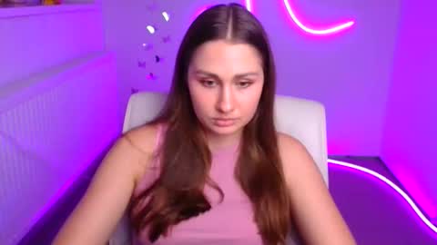 Snapshot of lora_kisses chatting on November 11, 2025, 1:33 pm Lora online show from November 11, 2025, 1:33 pm