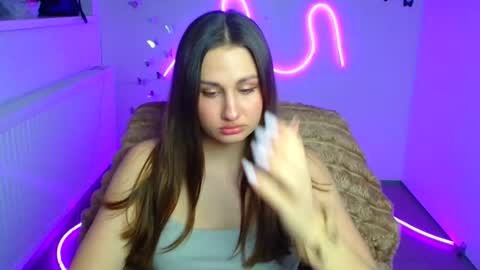 Snapshot of lora_kisses chatting on March 17, 2026, 12:19 pm Lora online show from March 17, 2026, 12:19 pm