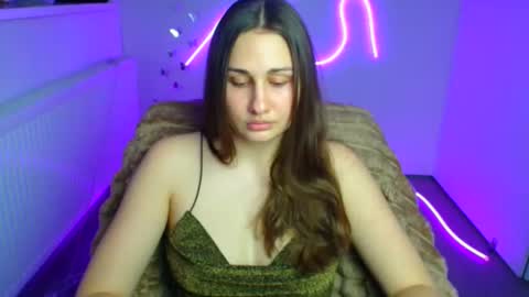 Snapshot of lora_kisses chatting on March 26, 2026, 1:49 pm Lora online show from March 26, 2026, 1:49 pm