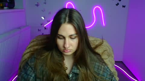 Snapshot of lora_kisses chatting on May 19, 2026, 11:16 am Lora online show from May 19, 2026, 11:16 am