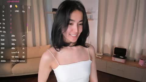 Snapshot of lora_lifelover chatting on June 7, 2026, 9:13 am Lora control 2 min for every new Fan Club subscriber online show from June 7, 2026, 9:13 am