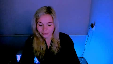 Snapshot of loraboyar chatting on May 5, 2026, 1:24 am Lora online show from May 5, 2026, 1:24 am