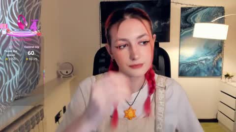 Lora online show from October 5, 2025, 12:03 pm