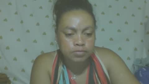 LorahVane online show from May 18, 2026, 12:55 pm