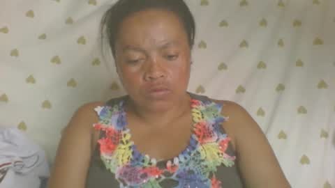 LorahxVane online show from April 17, 2026, 11:13 am