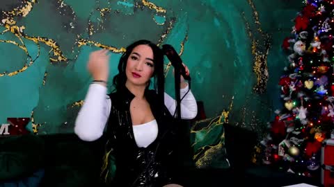 Miss online show from December 13, 2024, 5:16 am