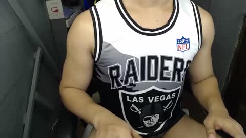 Macky online show from February 19, 2025, 2:33 am