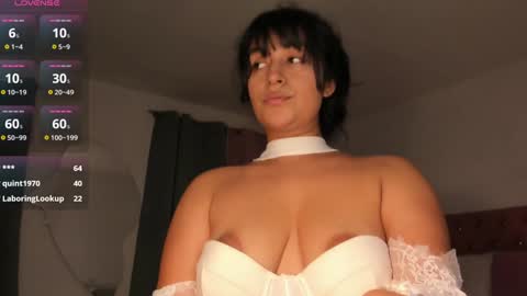 lore_rey online show from January 30, 2025, 4:27 am