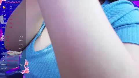 Loren online show from September 8, 2025, 9:14 pm