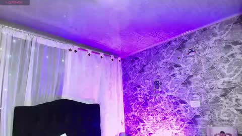 Loren online show from February 26, 2026, 12:53 am