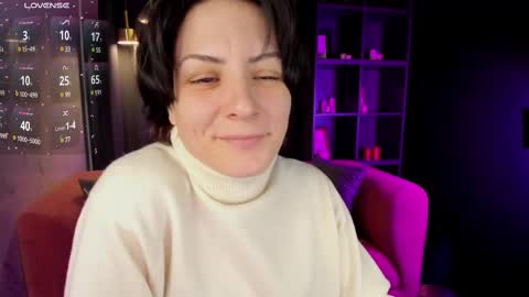 Loren online show from March 7, 2025, 2:01 pm