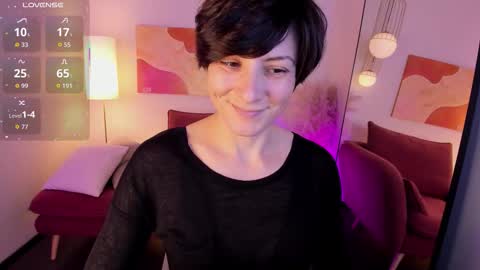 Loren online show from November 21, 2025, 2:16 pm