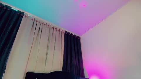 Snapshot of lorena_capelli_ chatting on May 10, 2026, 10:59 pm lesly lorena online show from May 10, 2026, 10:59 pm