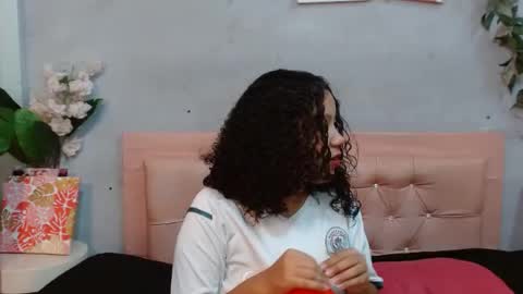 Snapshot of lorena_greys chatting on July 3, 2026, 1:06 pm lorena_greys online show from July 3, 2026, 1:06 pm