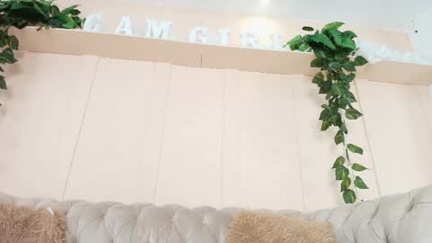 lorena_rubio online show from November 17, 2025, 12:11 pm