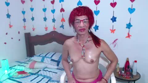 Snapshot of lorenacapelli chatting on July 1, 2026, 12:01 am Lorena Capelli online show from July 1, 2026, 12:01 am