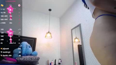 lorenadavies online show from February 28, 2025, 3:48 pm