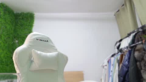 Amelia online show from January 21, 2025, 8:00 pm