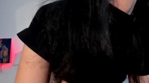 Snapshot of lorennvega chatting on June 27, 2026, 6:18 am Lorennvega online show from June 27, 2026, 6:18 am