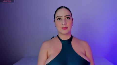 Lorent online show from April 22, 2026, 11:39 pm