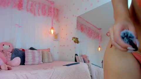 Lori Evans online show from January 18, 2026, 3:54 am