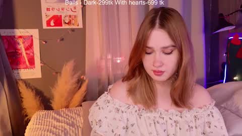 Lori online show from February 11, 2025, 12:17 am