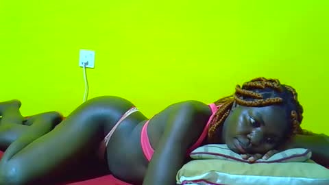 lorr982567 online show from November 15, 2025, 6:04 pm