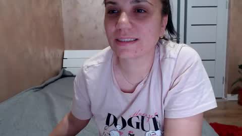 Snapshot of lorragrey chatting on May 3, 2026, 8:04 pm LorraGrey online show from May 3, 2026, 8:04 pm