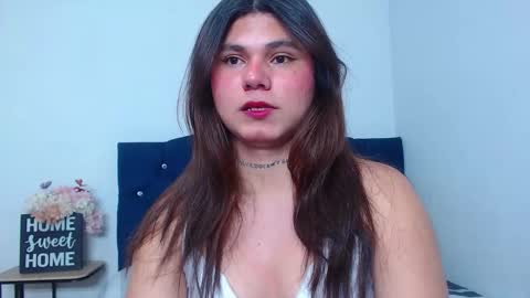 Snapshot of lorraine_baker chatting on December 18, 2025, 3:18 pm Lorraine online show from December 18, 2025, 3:18 pm