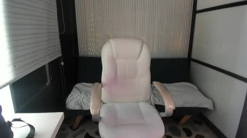 Lorraine online show from April 20, 2026, 12:52 pm