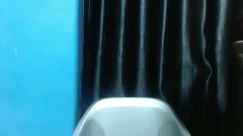 lorrycutie16 online show from May 1, 2026, 9:36 am