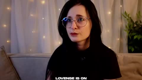 Jess online show from February 28, 2026, 11:11 am