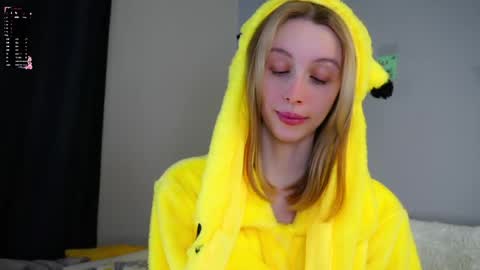 Snapshot of lost_mymind chatting on May 13, 2026, 3:04 am Jess online show from May 13, 2026, 3:04 am