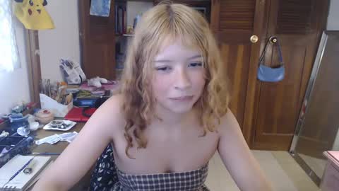 nefisa nef online show from October 1, 2025, 4:46 pm