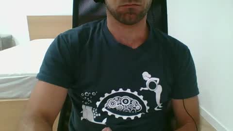 Los timidos online show from August 4, 2026, 9:45 am